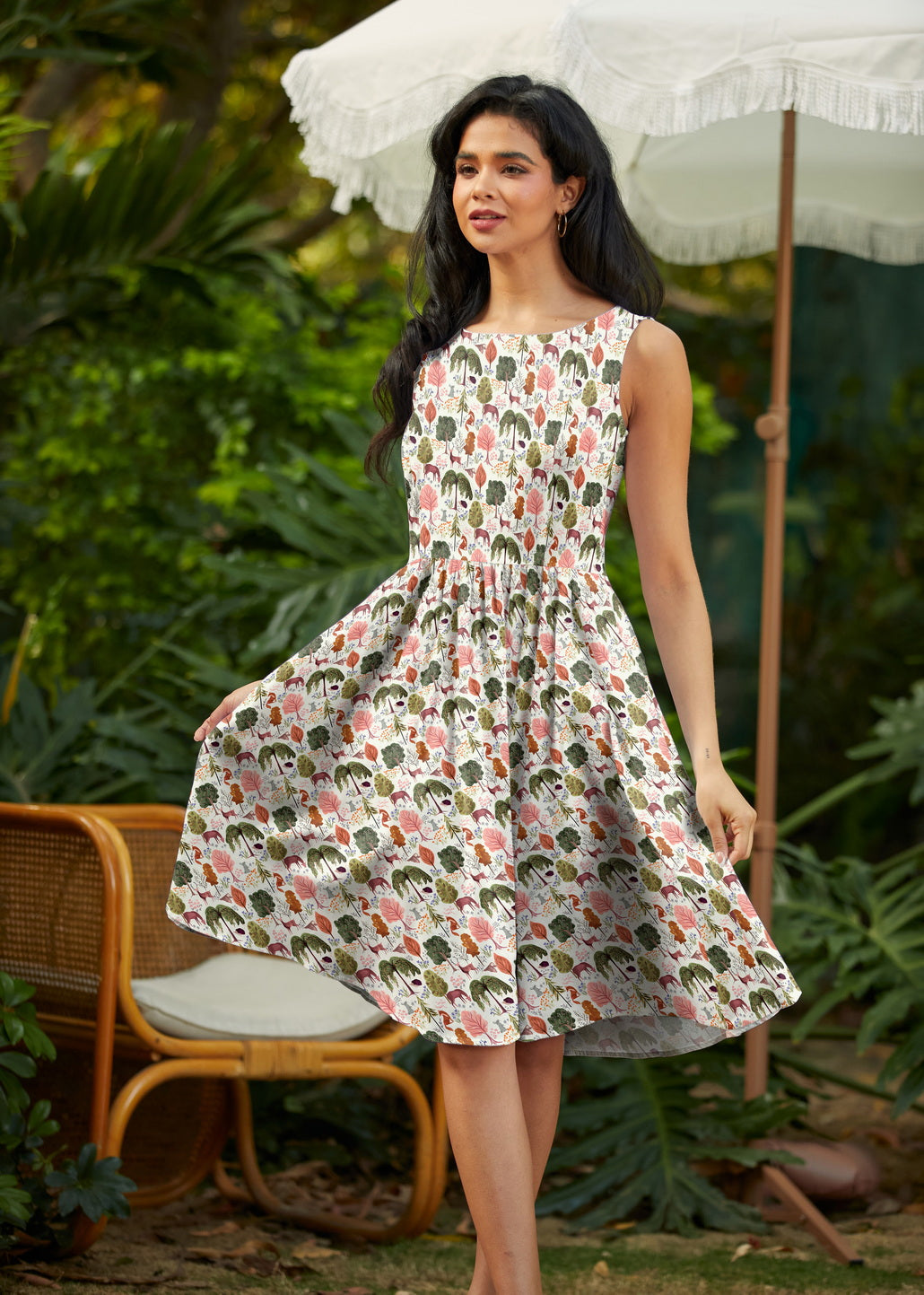 Woodland Vintage Dress in Cream in M view 3 - Cream Dress