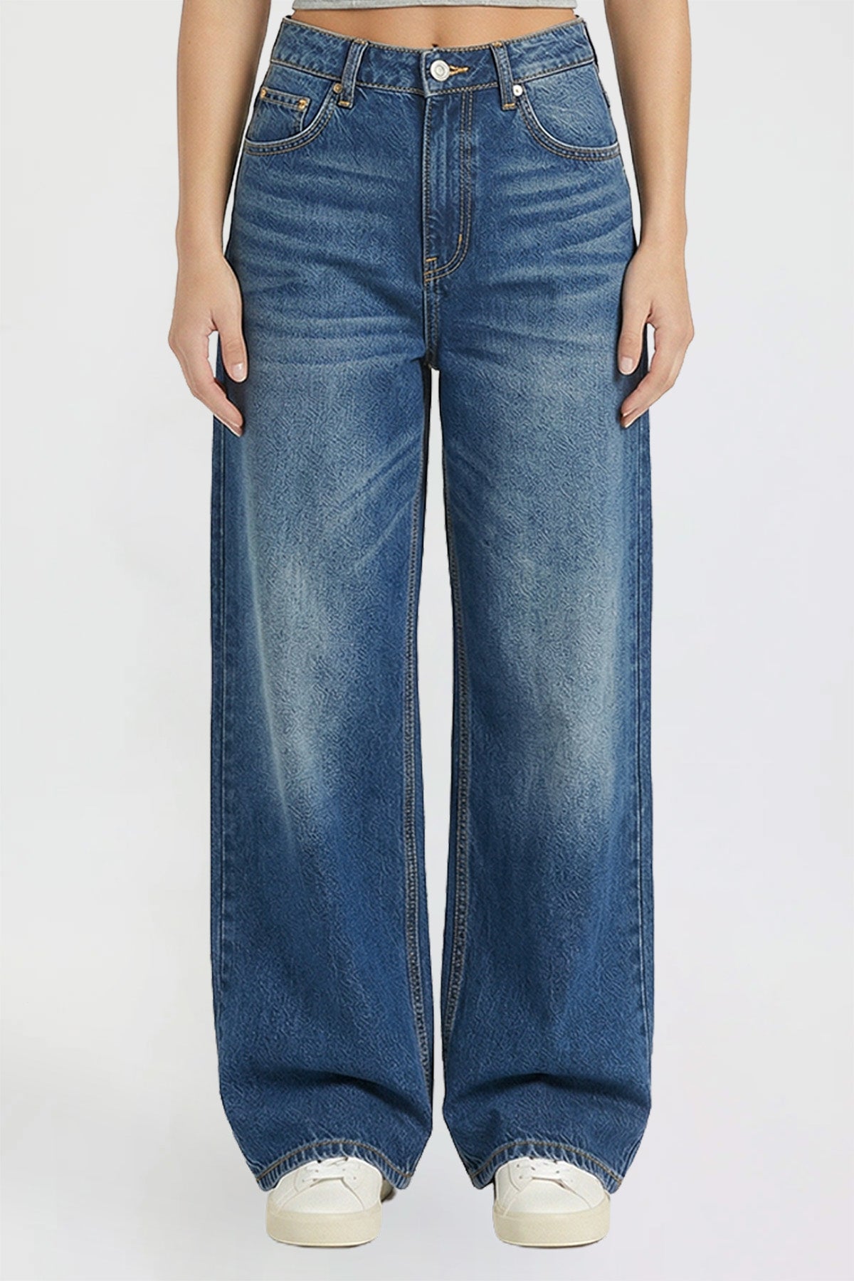 Ymi Women's Britney Star Pocket Wide Leg Jeans in S Midnight Sky Blue view 9 (bottom)