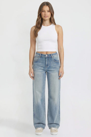 Ymi Women's Britney Star Pocket Wide Leg Jeans in Y Washed Blue (bottom)