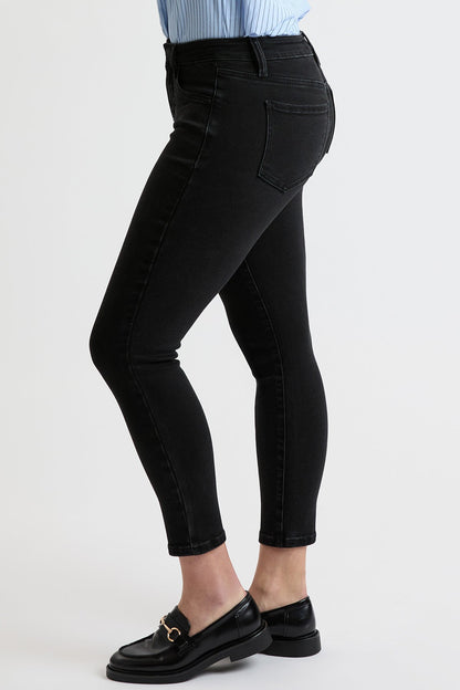 Ymi Women's Everyday Skinny Jean in W Black view 20 - Women'S Everyday Jeans (bottom)