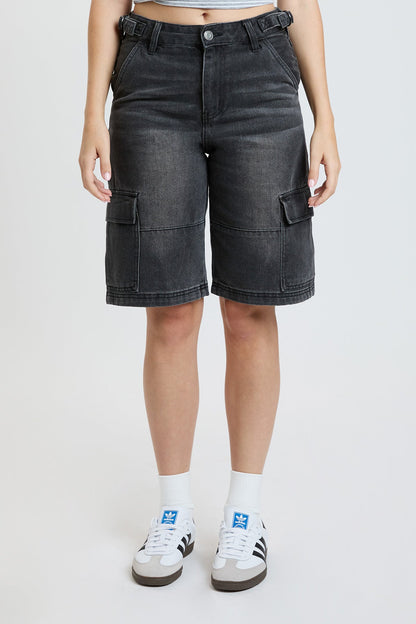 Ymi Women's High Rise Cargo Jort in CH Washed Black view 6 - High-Waisted (bottom)