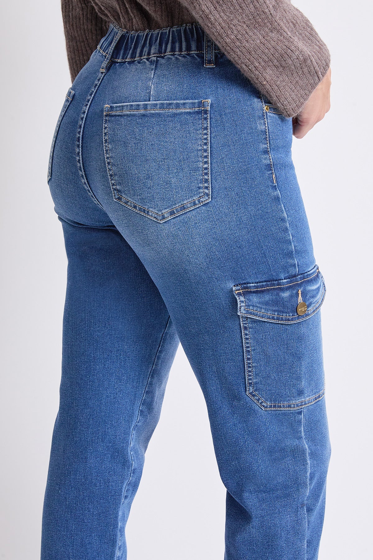 Ymi Women's High Rise Slim Straight Cargo Jeans in M Medium Blue view 4 - High-Waisted - Women High Jeans (bottom)