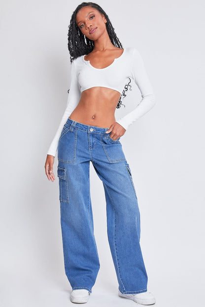 Ymi Women's Low Rise Relaxed Cargo Jeans in M Medium Blue - Relaxed Fit - Women'S Low Jeans (bottom)