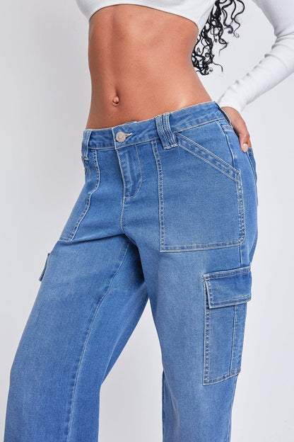 Ymi Women's Low Rise Relaxed Cargo Jeans in M Medium Blue view 2 - Relaxed Fit - Women'S Low Jeans (bottom)
