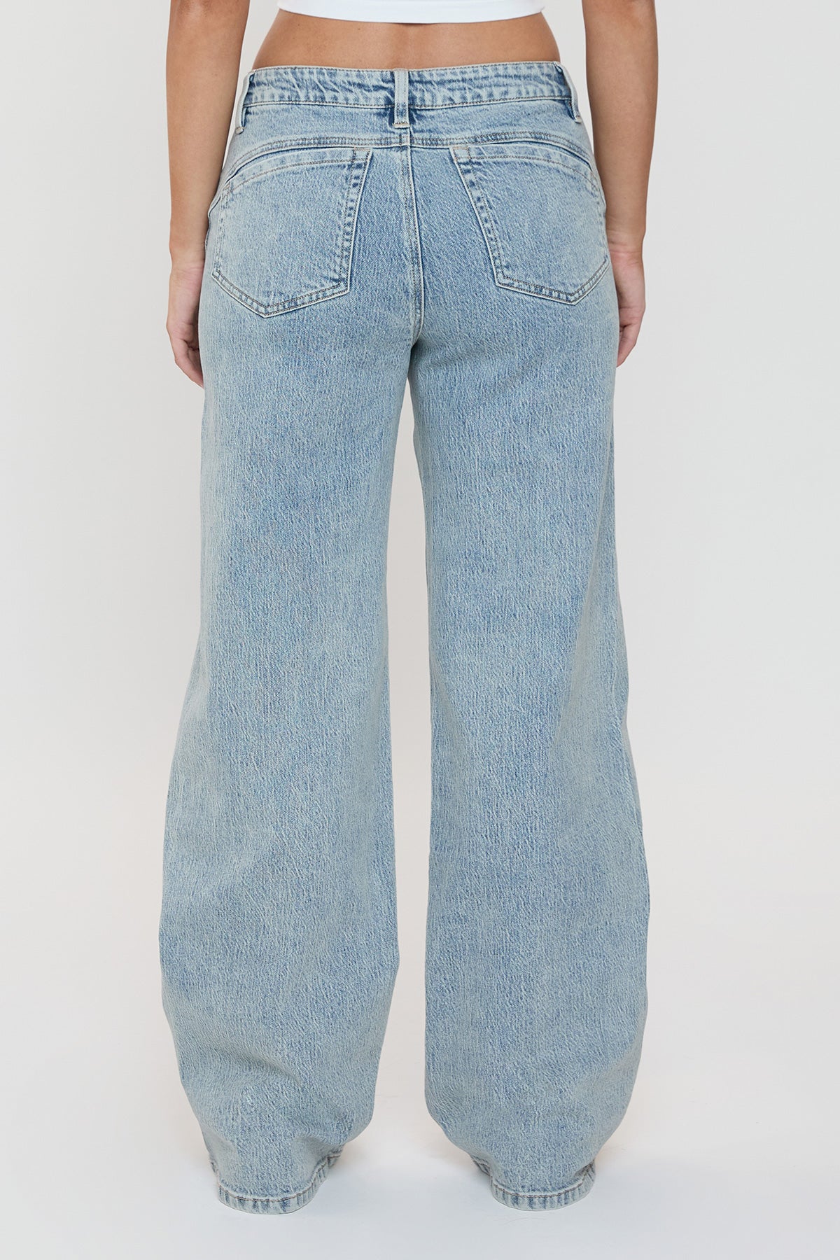 Ymi Women's Luxe Bella Seam Detail Wide Leg Jeans in Y Washed Blue view 4 - Ymi Womens Pants (bottom)