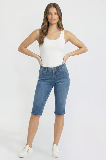 Ymi Women's Luxe Essential Capri in N Indigo Blue view 14 (bottom)