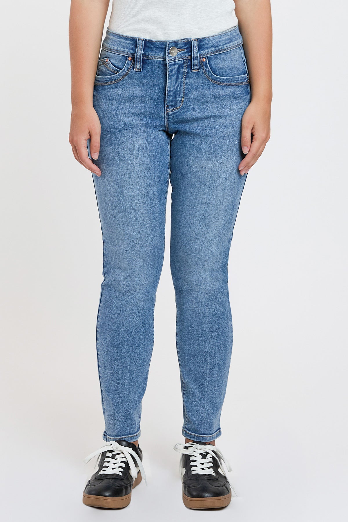 Ymi Women's Petite Curve Confidence Mid Rise Skinny view 26 (bottom)