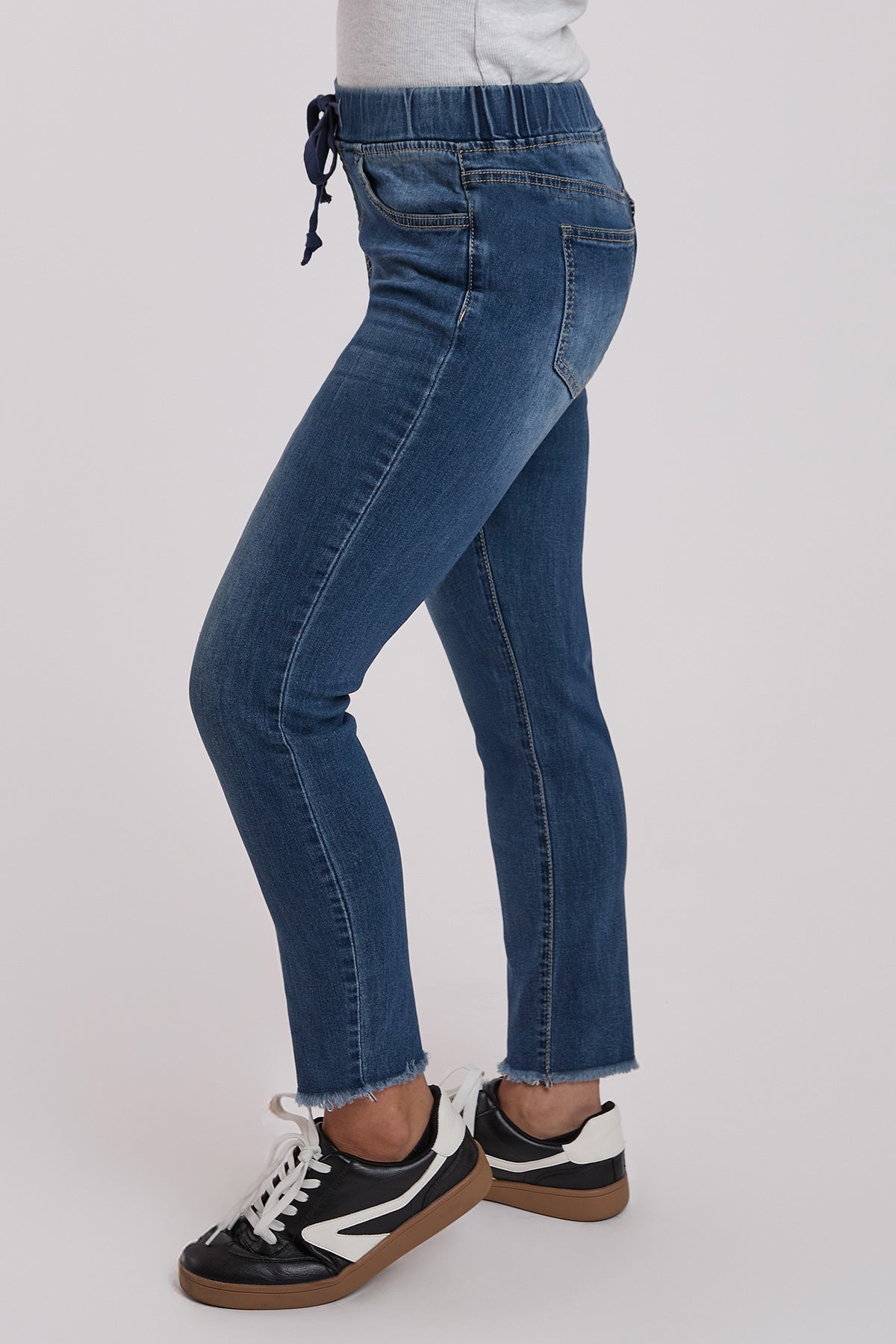 Ymi Women's Petite High Rise Denim Ankle Jogger in T Tinted Blue view 3 - High-Waisted - Womens Petite Joggers (bottom)