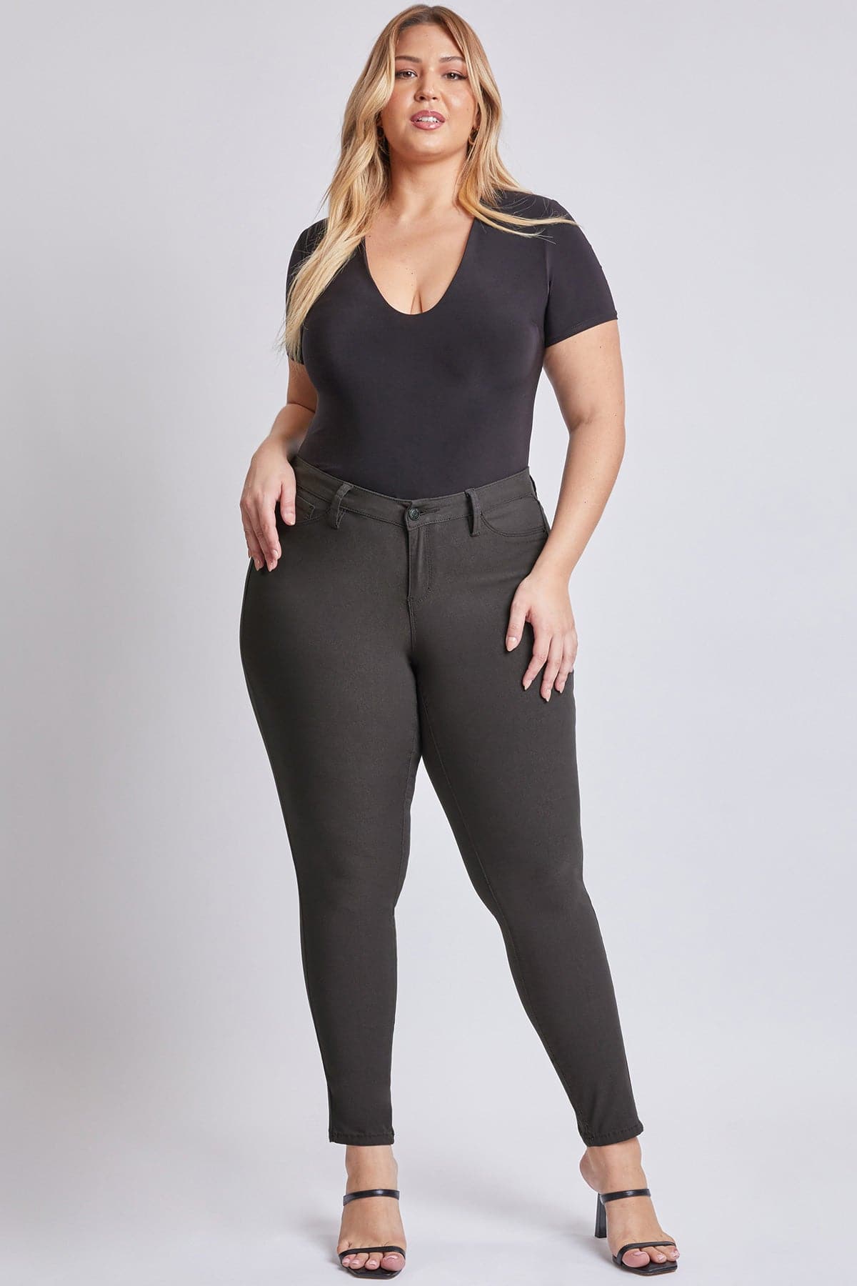 Ymi Women's plus Hyperstretch Skinny Pants view 26 - Comfort Stretch - Ymi Womens Jeans (bottom)