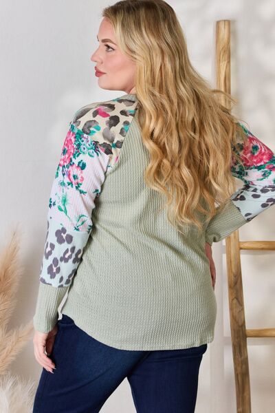 Hailey & Co Printed Round Neck Blouse in Sage | us.meeeshop