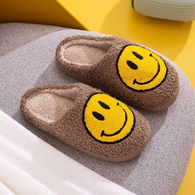 Melody Smiley Face Slippers In Khaki/Yellow | us.meeeshop
