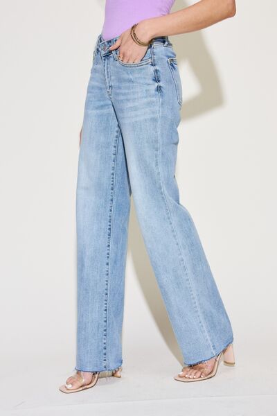 Judy Blue Full Size V Front Waistband Straight Jeans | us.meeeshop